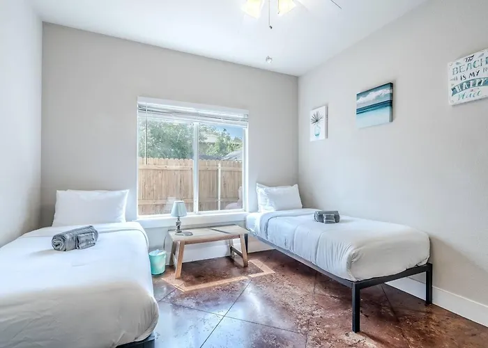 Spacious 3br Downstairs Near Tcu Worth Fort Worth